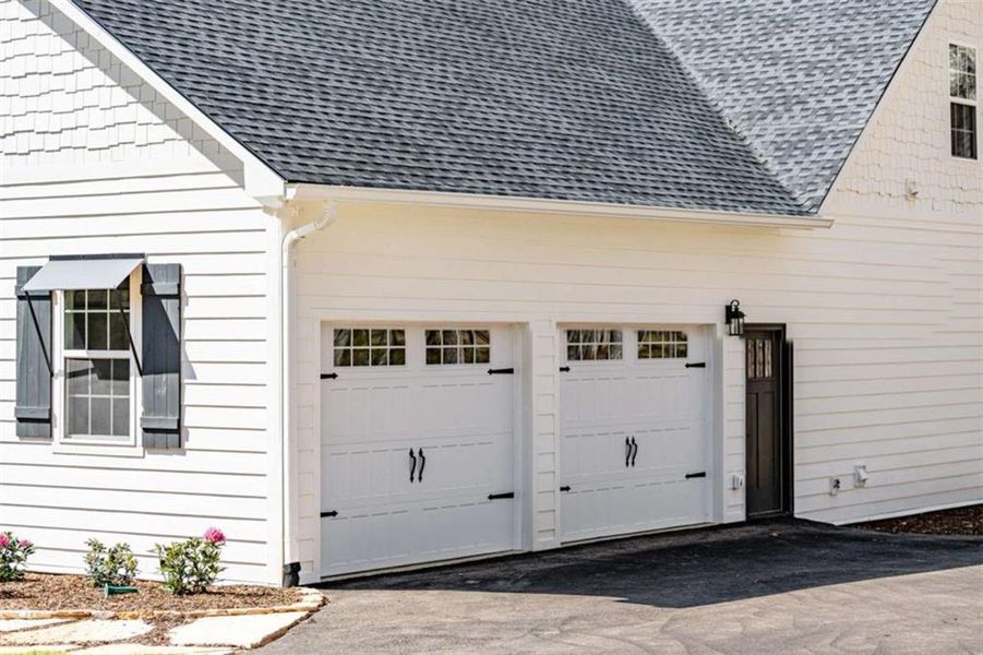 Exterior details and patio area of a home in , Morganton (Image 34).