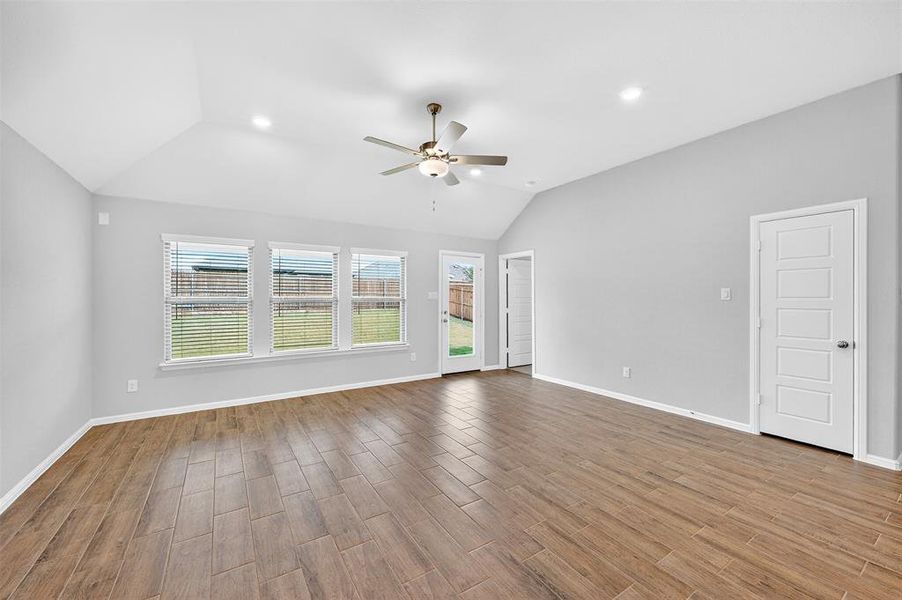 Spacious, unfurnished interior of a new home in Forest Park, Princeton (Image 19). Spacious, unfurnished interior of a new home in Forest Park, Princeton (Image 19).
