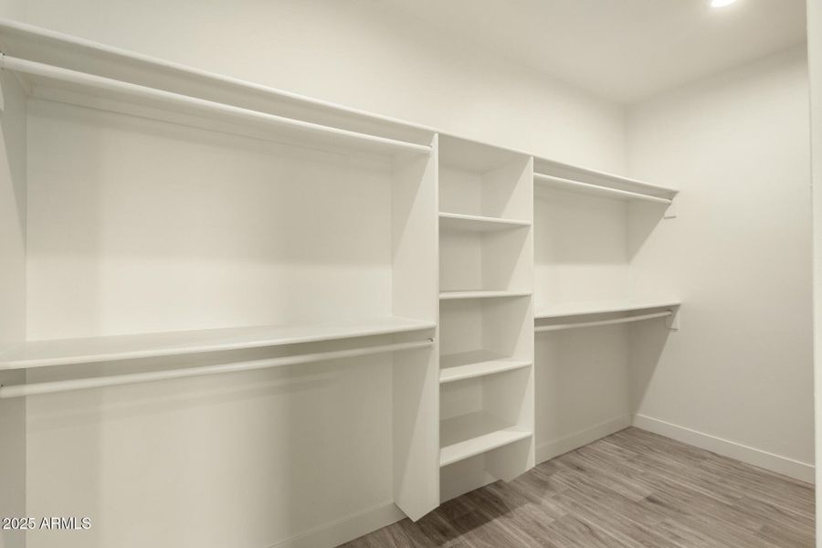 23 - Western Star 24825