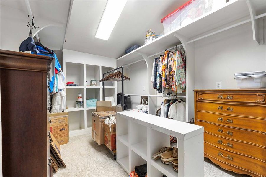 Furnished interior view inside a new home in , Brownwood (Image 9).