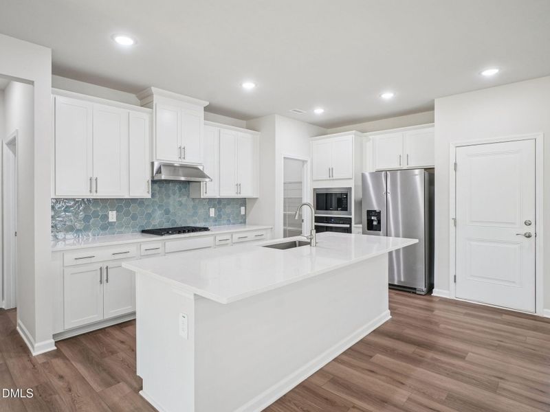 13-web-or-mls-Raleigh - River Glen - 644 13-web-or-mls-Raleigh - River Glen - 644