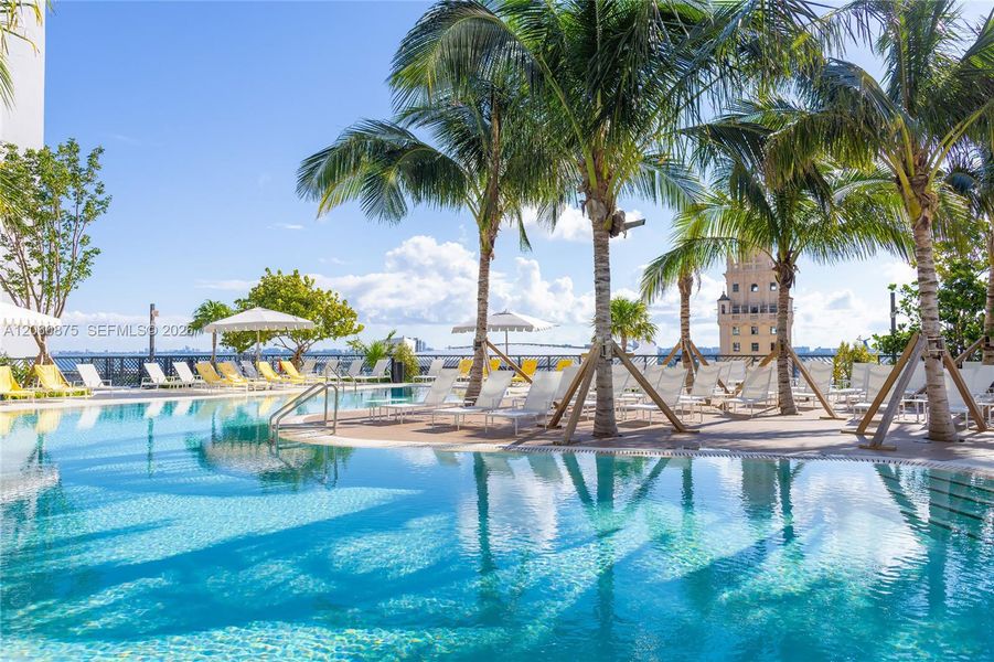 Community amenities in , Miami (Image 44).