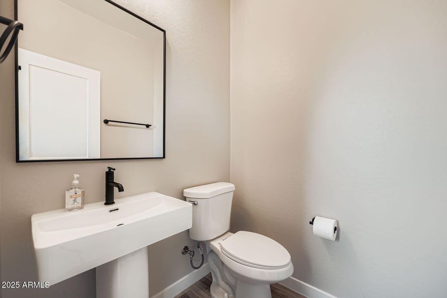 13 - 5523 Downstairs Half B ath 13 - 5523 Downstairs Half B ath