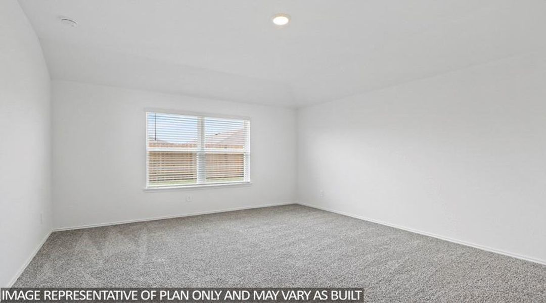 Spacious, unfurnished interior of a new home in Venetian Pines, Conroe (Image 6).