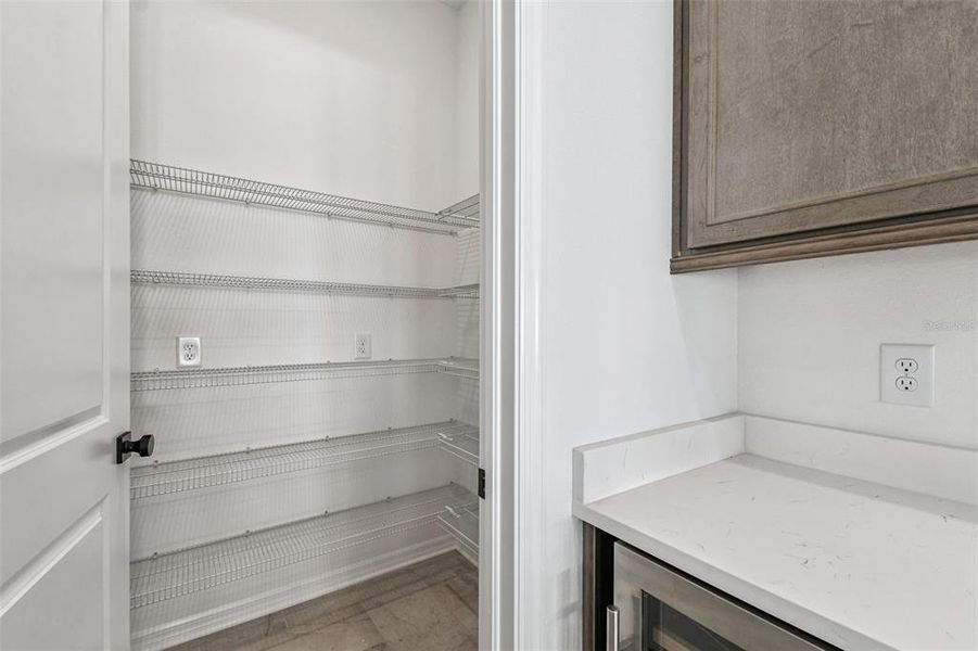 Image 67 of a home in City of Tampa.