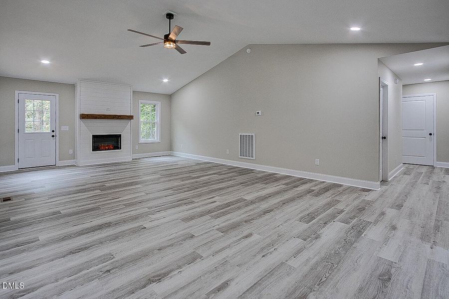 2025-10-08 2485 Low Bridge Rd. Liberty,