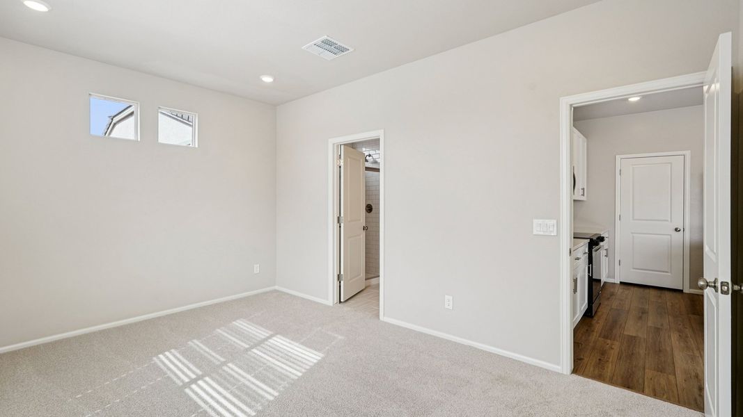 Image 12 of a home in North Copper Canyon.