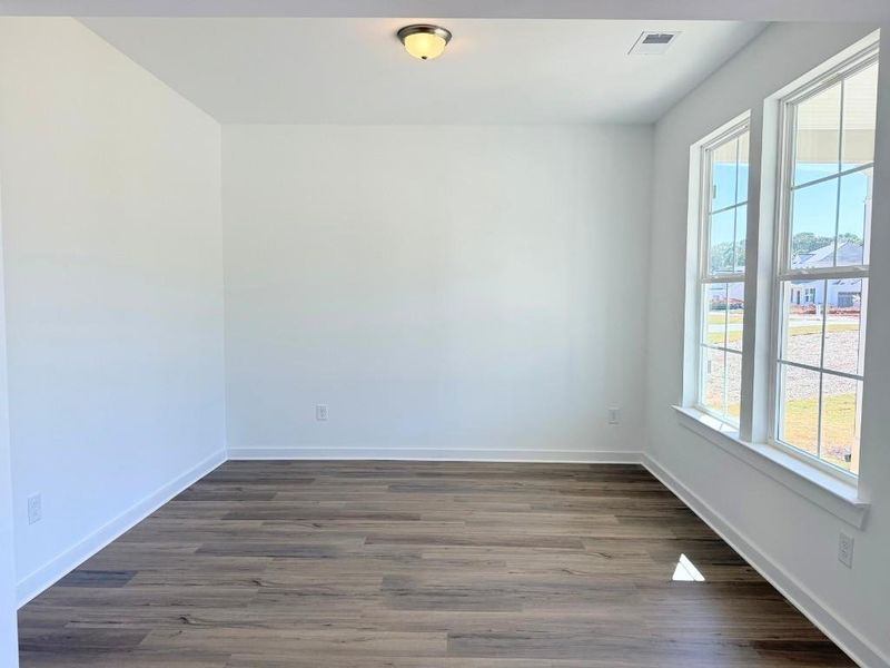 Spacious, unfurnished interior of a new home in Westlyn, Winder (Image 24).