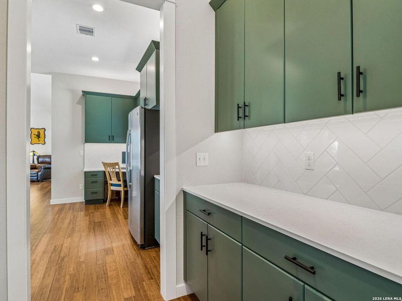 Furnished interior view inside a new home in , Spring Branch (Image 59).