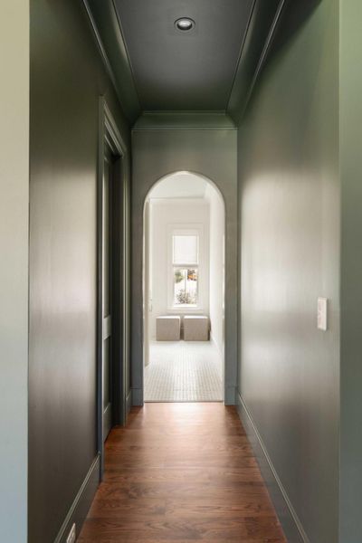 Spacious, unfurnished interior of a new home in , Mount Pleasant (Image 21).