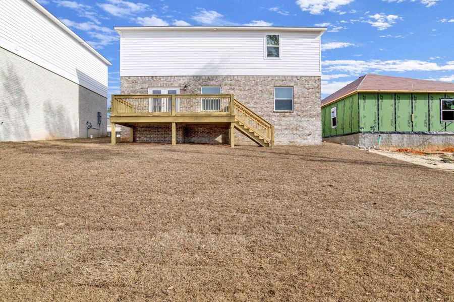 Exterior details of a home in Bellview Pointe, Bellview (Image 16).