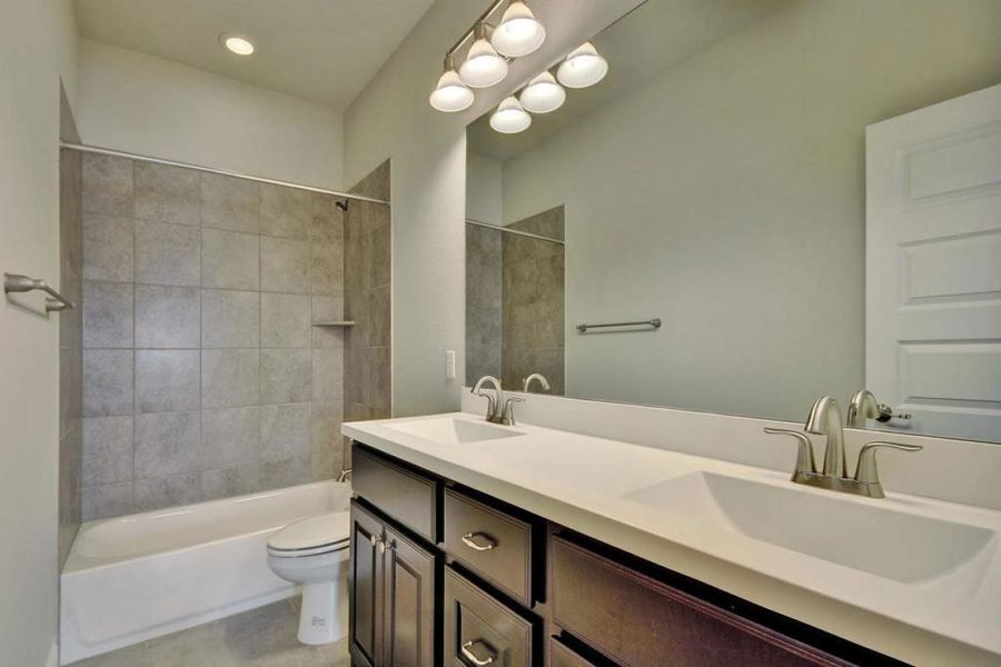 Representative furnished interior of a home built from the Oaks 2694 by Brohn Homes in Oaks at San Gabriel, Georgetown (Image 6).