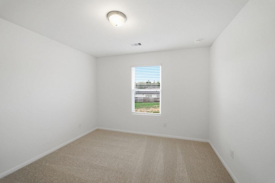 Spacious, unfurnished interior of a new home in , Conroe (Image 16).