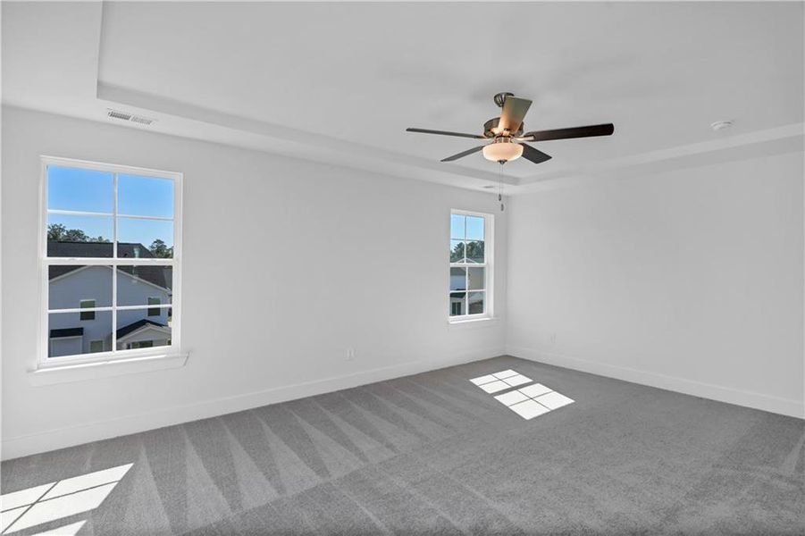 Spacious, unfurnished interior of a new home in Villas at Dawsonville, Dawsonville (Image 38).