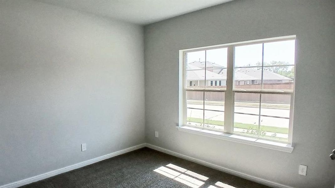 Spacious, unfurnished interior of a new home in The Canyons, Keene (Image 11).