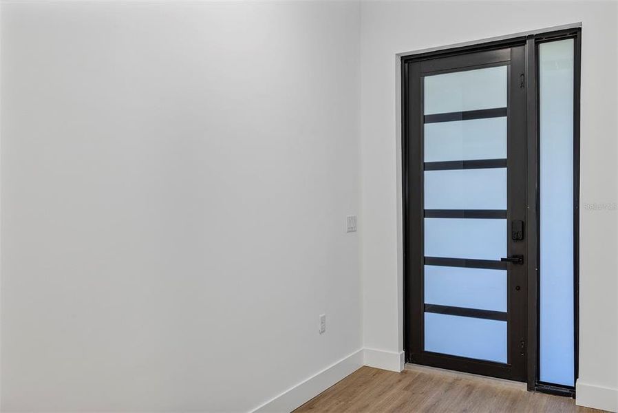 Spacious, unfurnished interior of a new home in , Port Charlotte (Image 55).