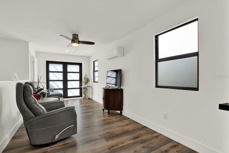 Furnished interior view inside a new home in , Pinellas Park (Image 44).
