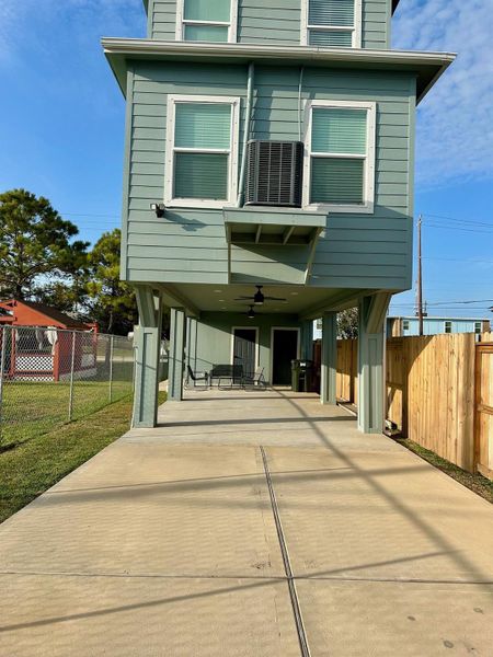 Exterior details and patio area of a home in , Galveston (Image 19).