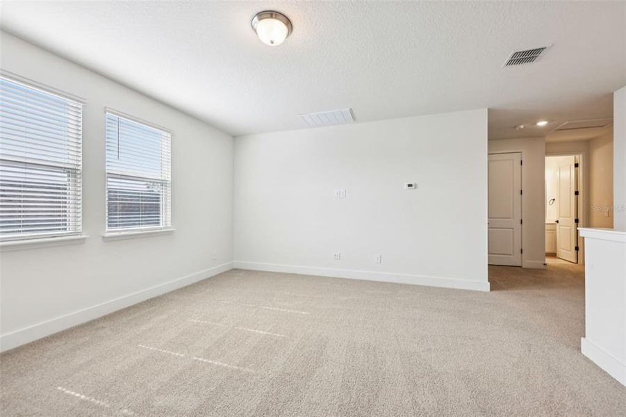 Spacious, unfurnished interior of a new home in Ridgehaven - Signature Series, Ormond Beach (Image 55).