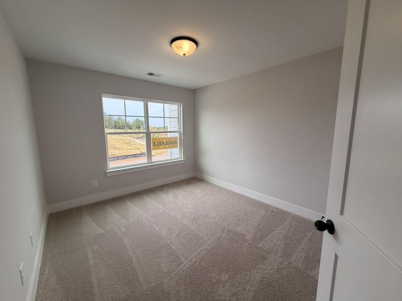 Spacious, unfurnished interior of a new home in Blythe Mill Townhomes, Waxhaw (Image 10).