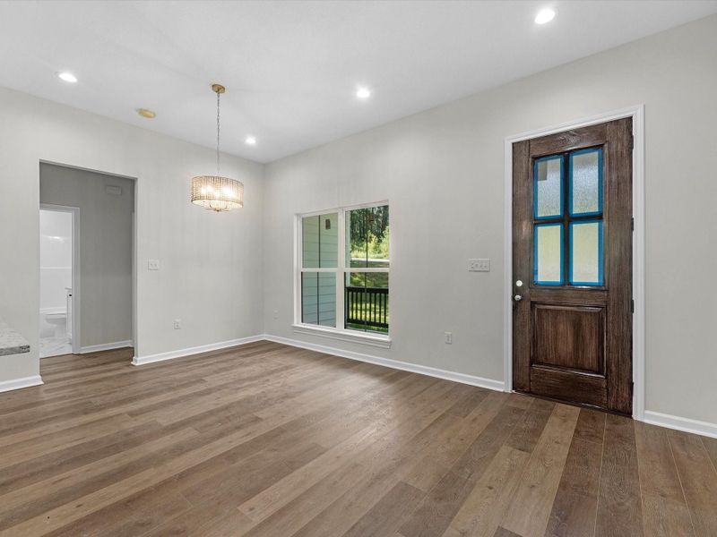 Spacious, unfurnished interior of a new home in , Brookeland (Image 24).