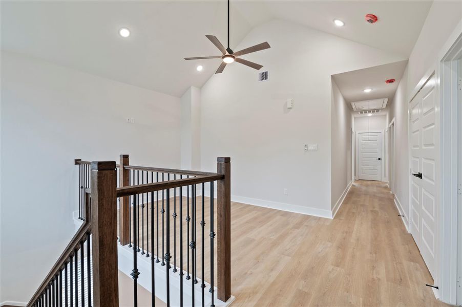 Spacious, unfurnished interior of a new home in , Houston (Image 26).