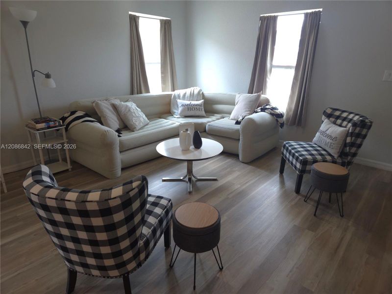 Furnished interior view inside a new home in , Sebring (Image 36).