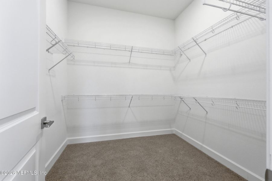 Spacious, unfurnished interior of a new home in Crosswinds 40’, Ponte Vedra (Image 43).