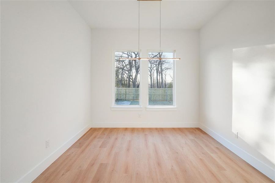Spacious, unfurnished interior of a new home in , Dallas (Image 24).