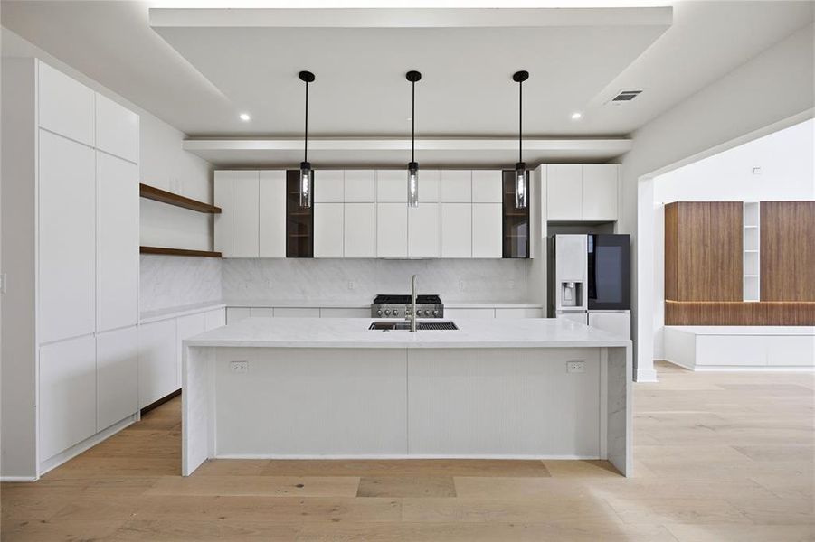 Furnished interior view inside a new home in , Dallas (Image 8).