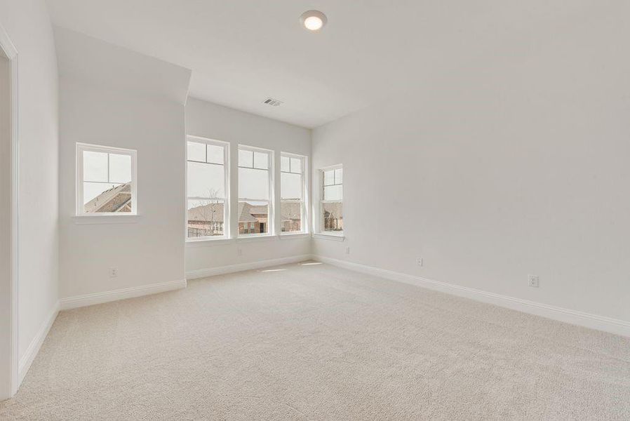 Spacious, unfurnished interior of a new home in Prairie Ridge, Midlothian (Image 20). Spacious, unfurnished interior of a new home in Prairie Ridge, Midlothian (Image 20).