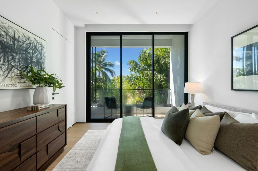 Furnished interior view inside a new home in , Miami Beach (Image 16).