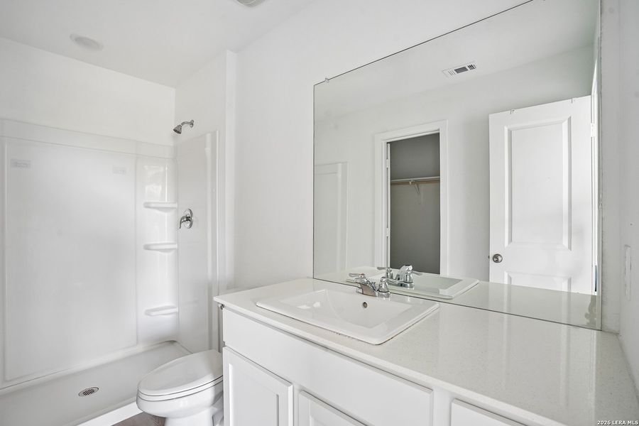 Furnished interior view inside a new home in Steelwood Trails, New Braunfels (Image 11).