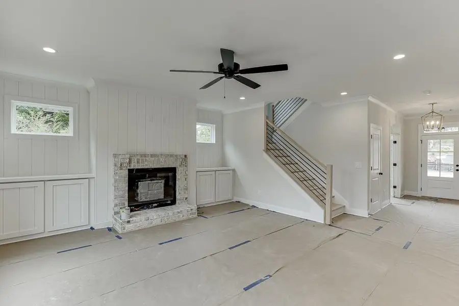 Spacious, unfurnished interior of a new home in , Buford (Image 8).