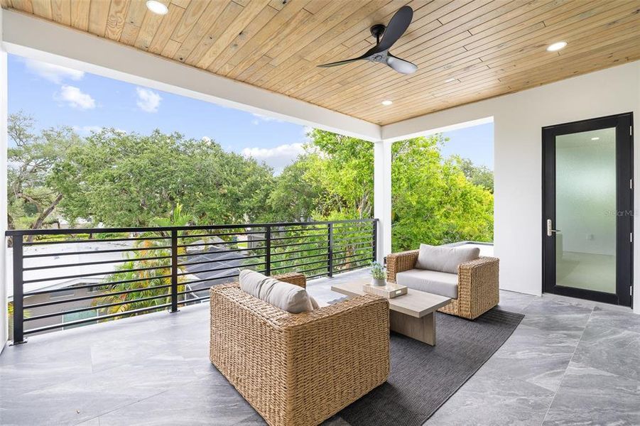 Exterior details and patio area of a home in , Tampa (Image 36).