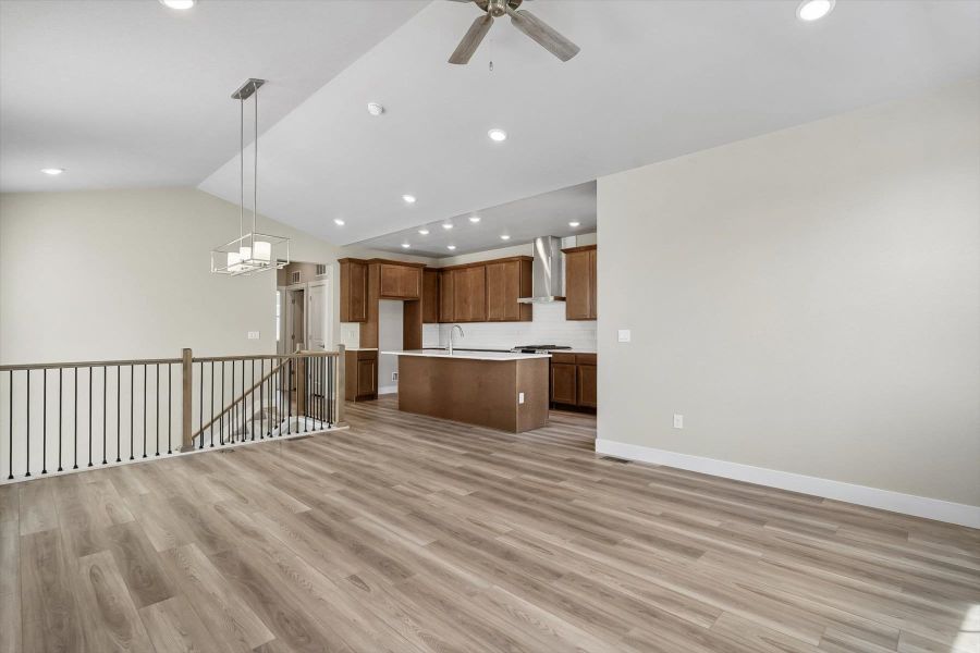 Spacious, unfurnished interior of a new home in Pony Park, Colorado Springs (Image 21).