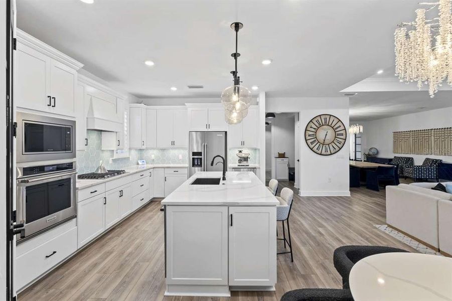 Furnished interior view inside a new home in , Punta Gorda (Image 19). Furnished interior view inside a new home in , Punta Gorda (Image 19).