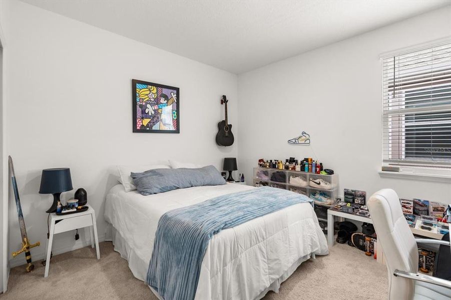 Furnished interior view inside a new home in , Winter Garden (Image 11).