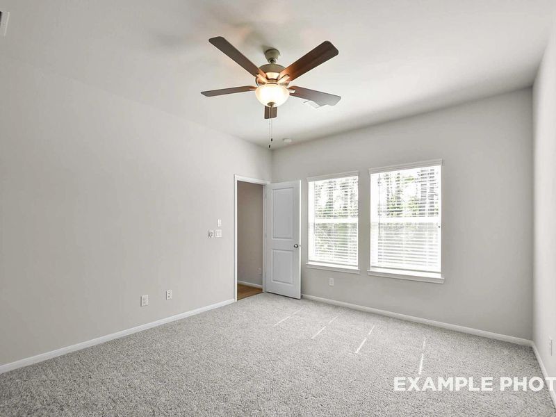 Spacious, unfurnished interior of a new home in Caney Creek Place, Conroe (Image 20).