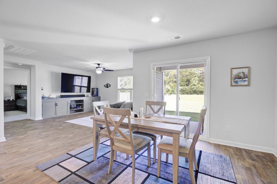 Furnished interior view inside a new home in Stone Ridge, Moncks Corner (Image 5). Furnished interior view inside a new home in Stone Ridge, Moncks Corner (Image 5).