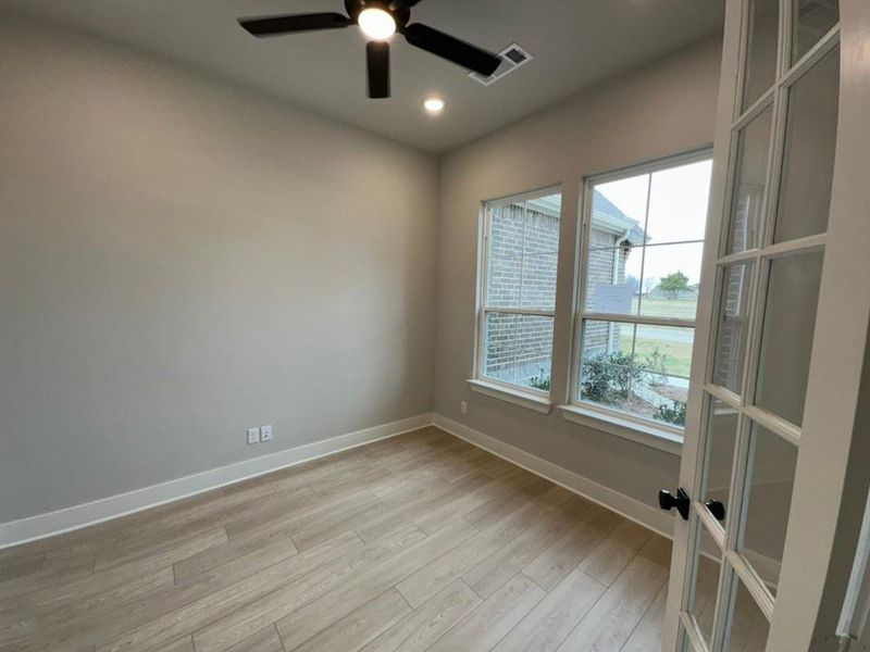 Spacious, unfurnished interior of a new home in Fannin Ranch, Leonard (Image 17).