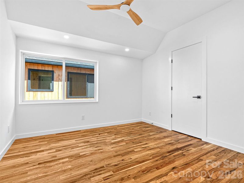 Upper Level Bedroom 1