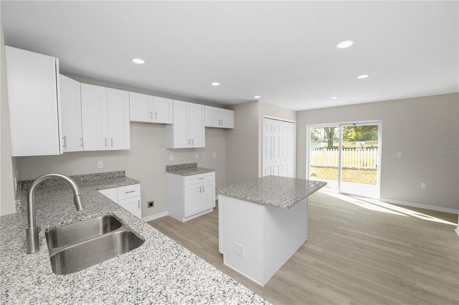 Furnished interior view inside a new home in , Lakeland (Image 9).