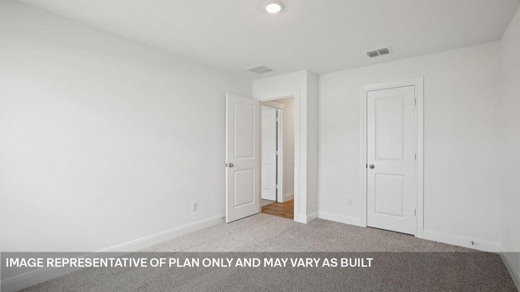 Representative unfurnished interior of a home built from the The Grayson by D.R. Horton in Railhead, Cedar Creek (Image 32).
