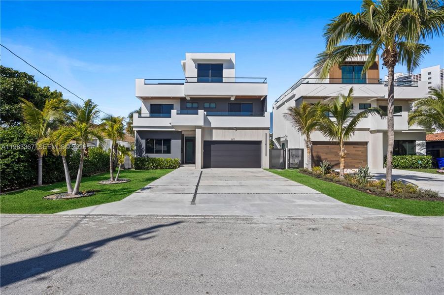 Front exterior of a new home in , Fort Lauderdale, FL, highlighting curb appeal (Image 31).