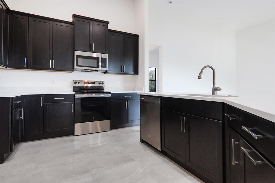 19 - Kitchen 19 - Kitchen