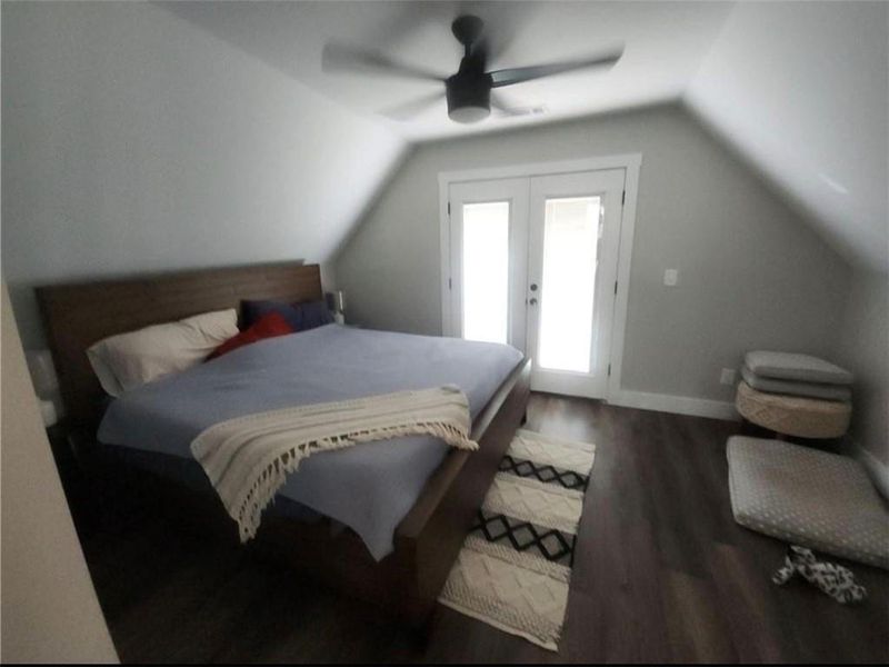 Furnished interior view inside a new home in , Elberton (Image 4).