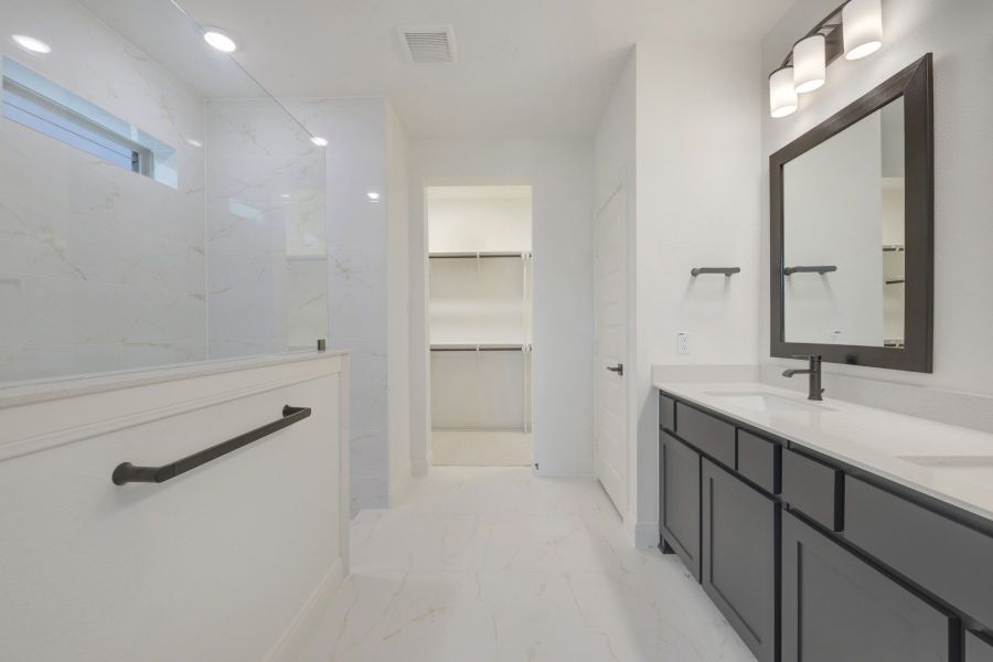 Owner's Bath Owner's Bath
