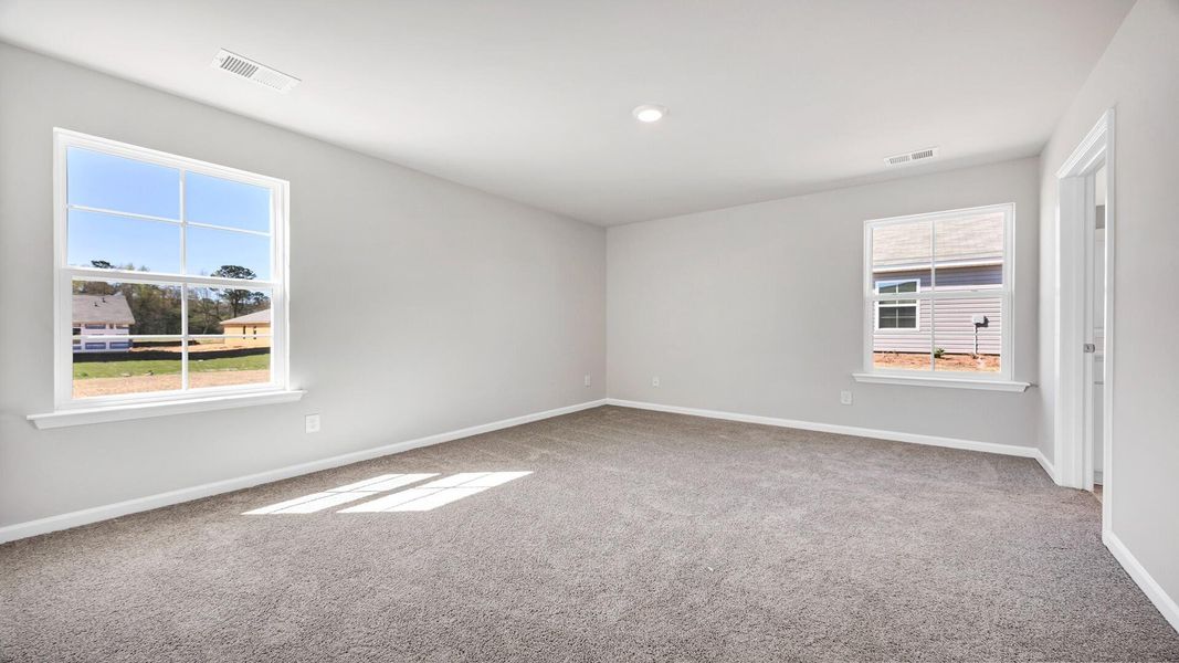Spacious, unfurnished interior of a new home in The Park at Wilkinson, Orangeburg (Image 14).
