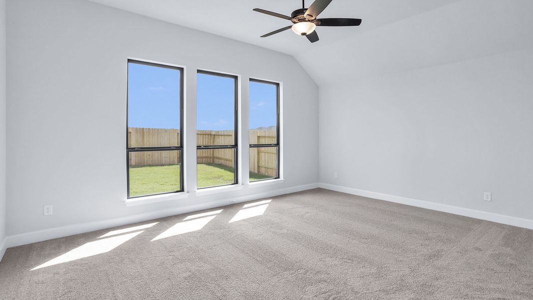 Spacious, unfurnished interior of a new home in Everly, Hockley (Image 21).